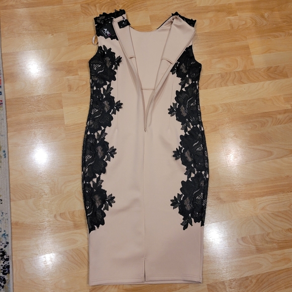 AX Paris Bodycon Applique Side Lace Midi Dress Size 18 New - Picture 5 of 8